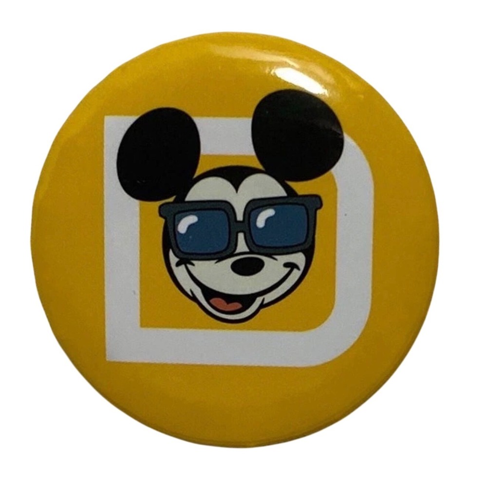 Disney World Lounge Button Yellow 2026 Annual Passholder Mickey Mouse Shades 1.5